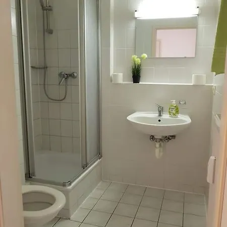 Gemuetliches 1-zi Studio, Balkon, U-bahn Naehe Norymberga